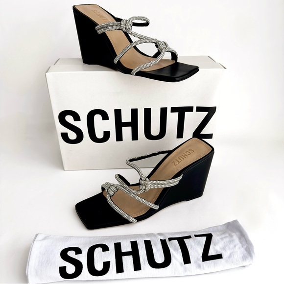 ✨New SCHUTZ Lauryn Crystal Leather Strappy Wedge Sandals Black Size 7B - Picture 1 of 10